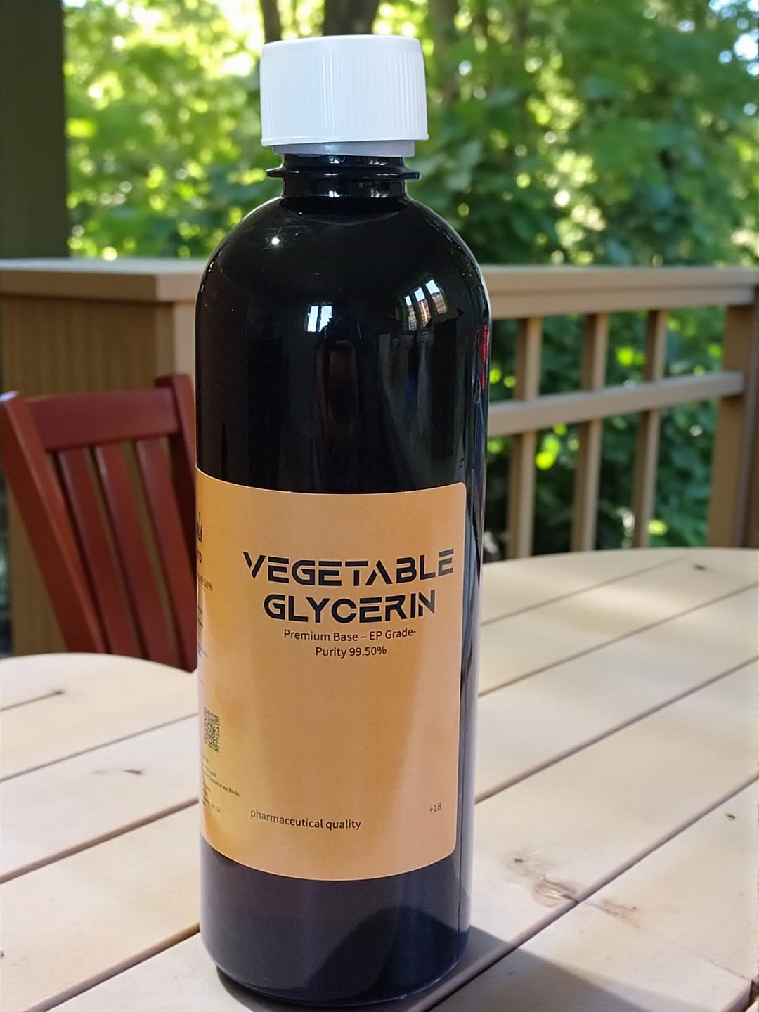 licerină vegetală Premium Base 500 ml, puritate 99,50%, standard EP, origine vegetală, fara miros cu certificat analiza inclus necesar aplicatiile tale de top.