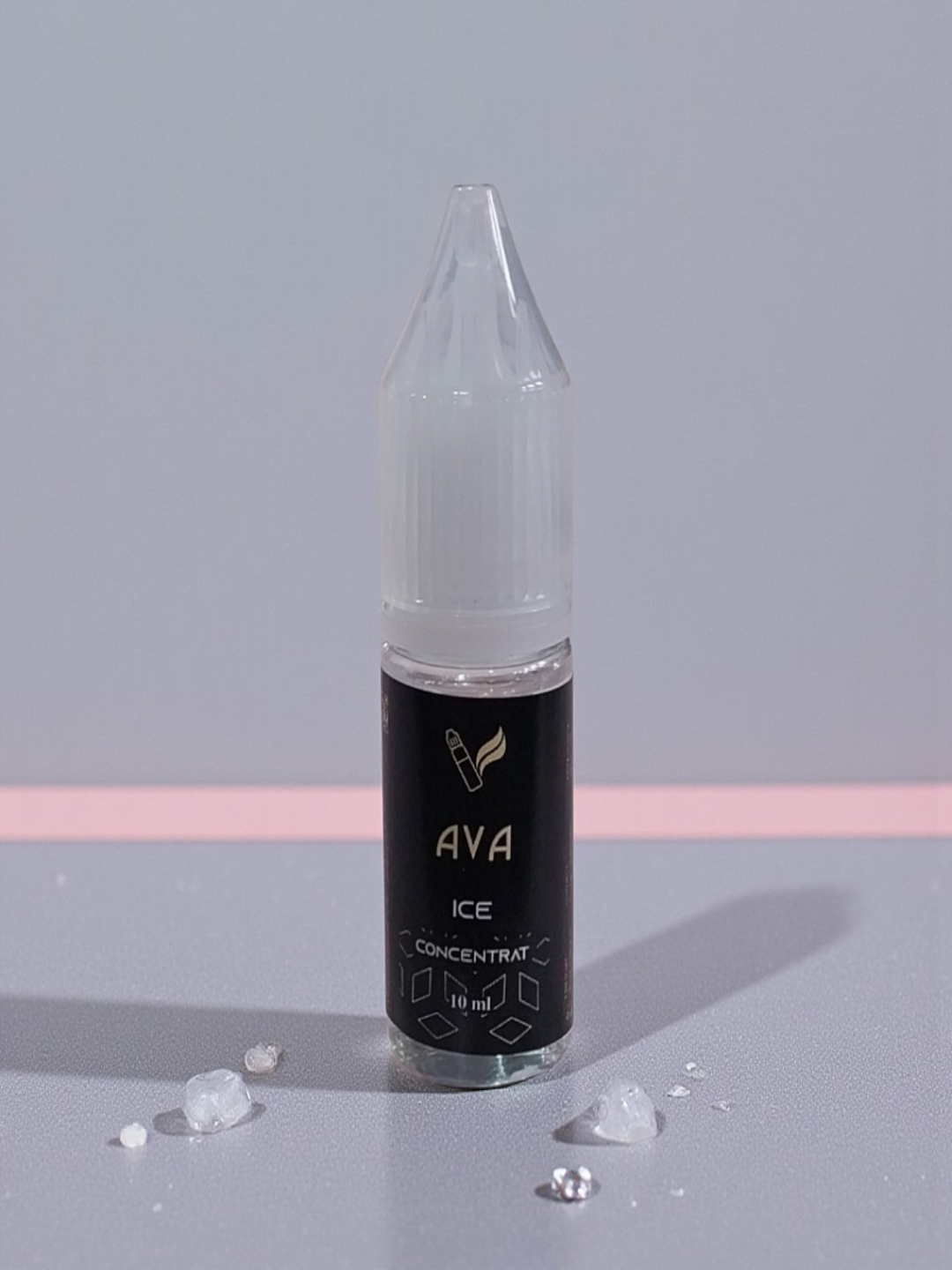 Aroma concentrata cu caracter rece , note curate si finishrevigorant de durata  10 ml. Prospetime puternica cu profil extrem de fresh.